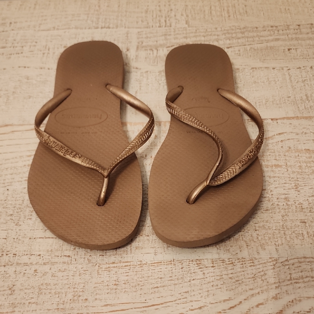 Havaianas Women's Tan Sandals Sz 37/38